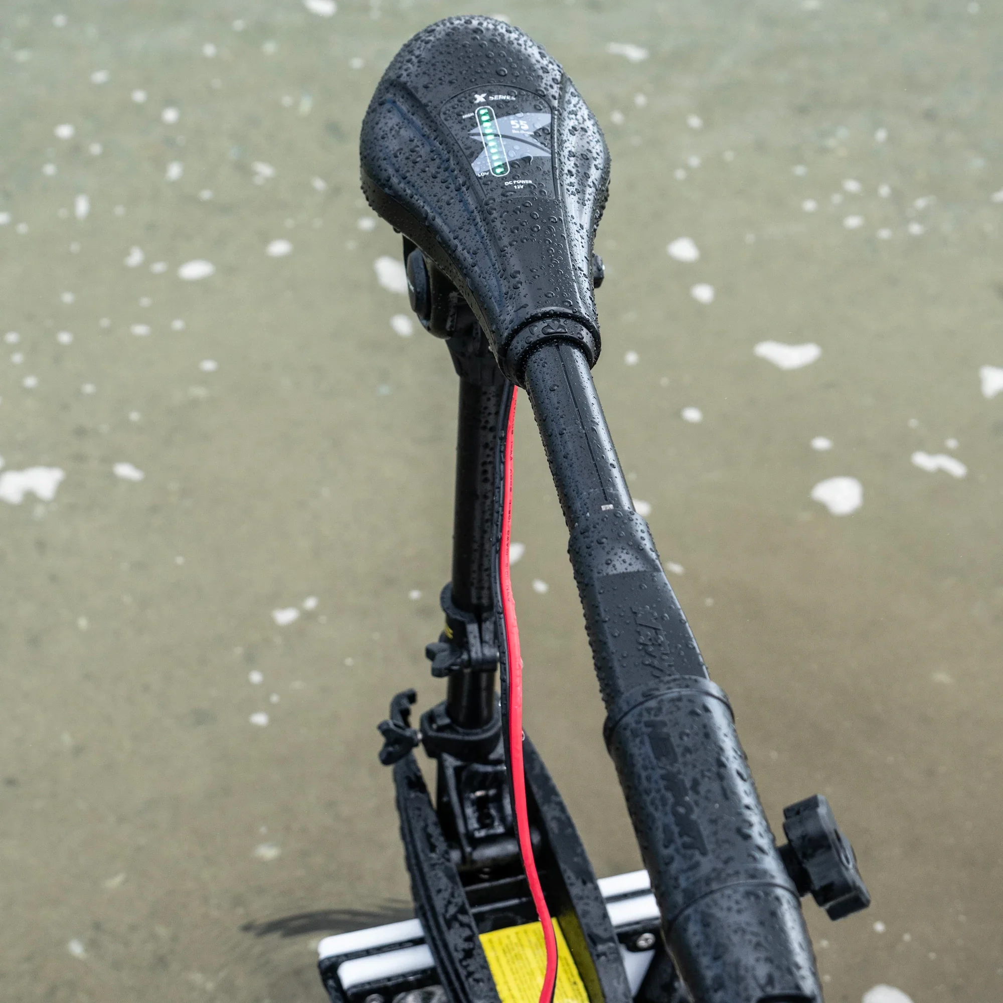 X Series Adjustable Handle Trolling Motor - Image 8